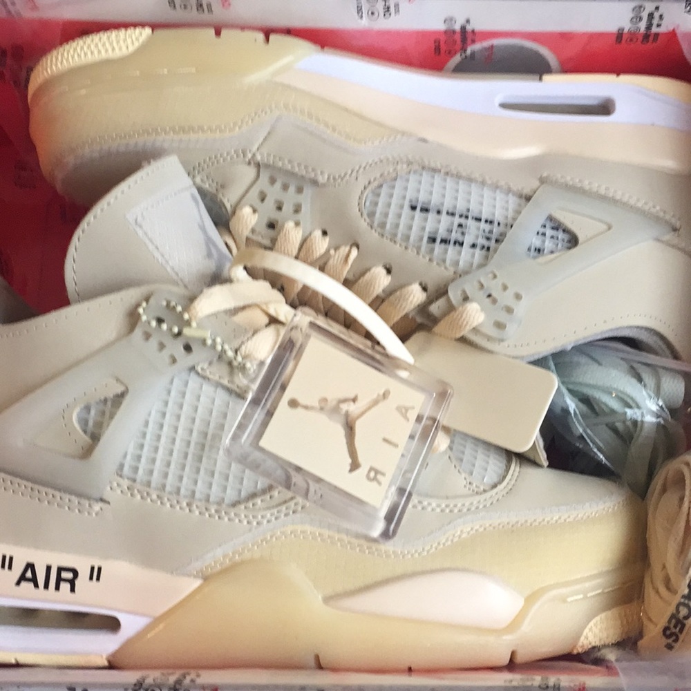 Off White 4s